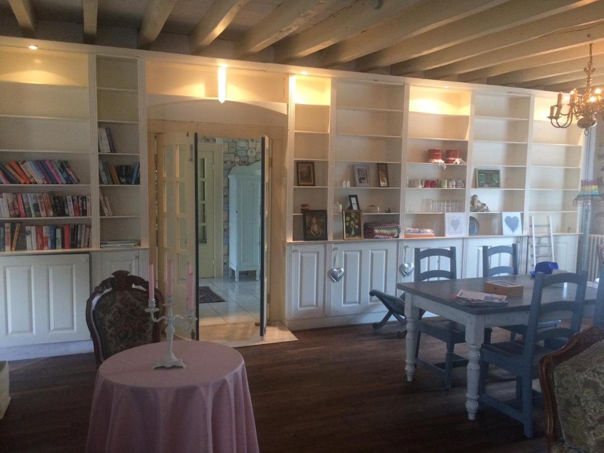 Chambres D'Hotes La Chaumiere Coulonges  Ngoại thất bức ảnh